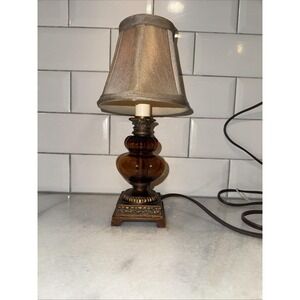 Small Vintage Amber Glass Candle Lamp With Shade Gw992